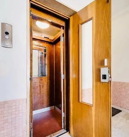 Via Volta Apartment